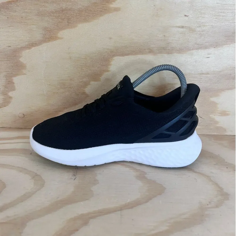 Kizik - Athens - Athletic Shoes - Black - Women's - W6,5 - DATHBK01-10